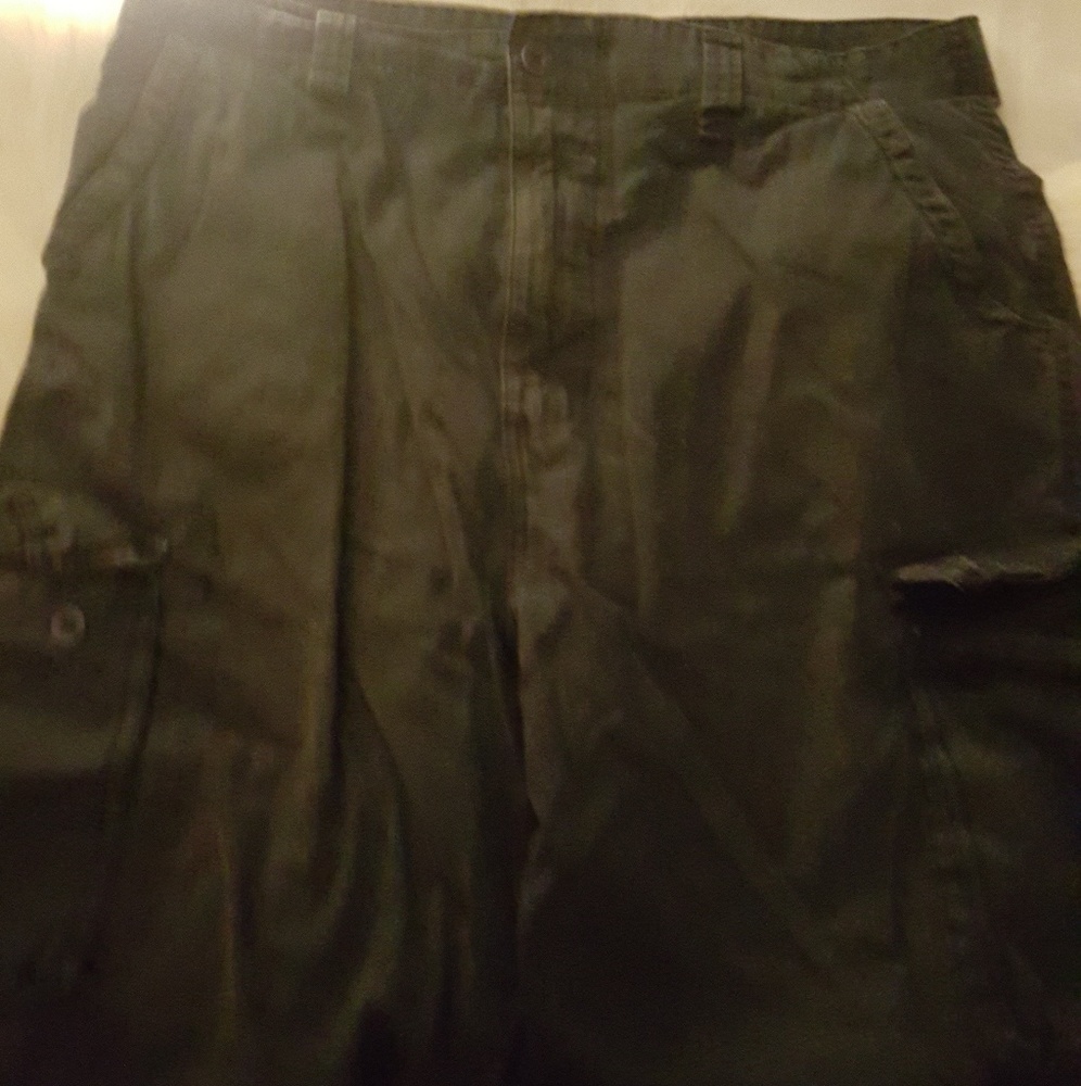 Mens Polo Club cargo shorts.